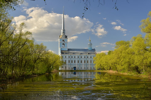 Тайны и истории Петропавловского парка в Ярославле